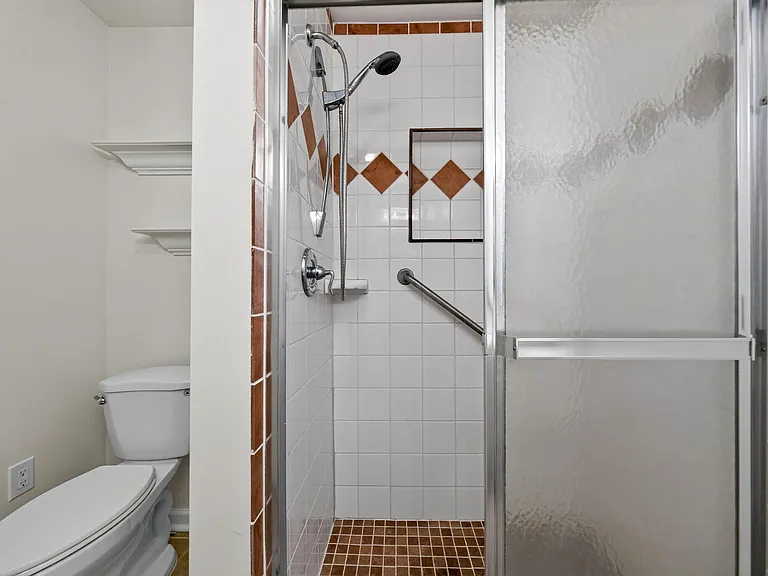 105 Trinity Woods Dr — Photo 24