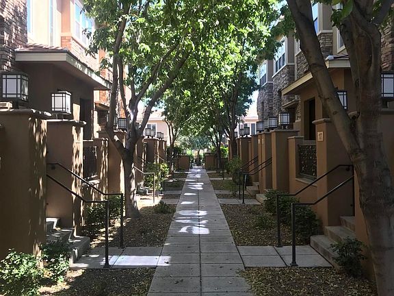 2nd image of 5550 N 16th St APT 110