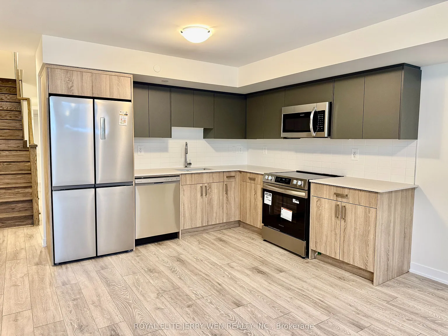 1 bed, $1,800 — Photo 2