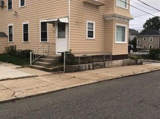 17 Opper St, Providence, RI 02904
