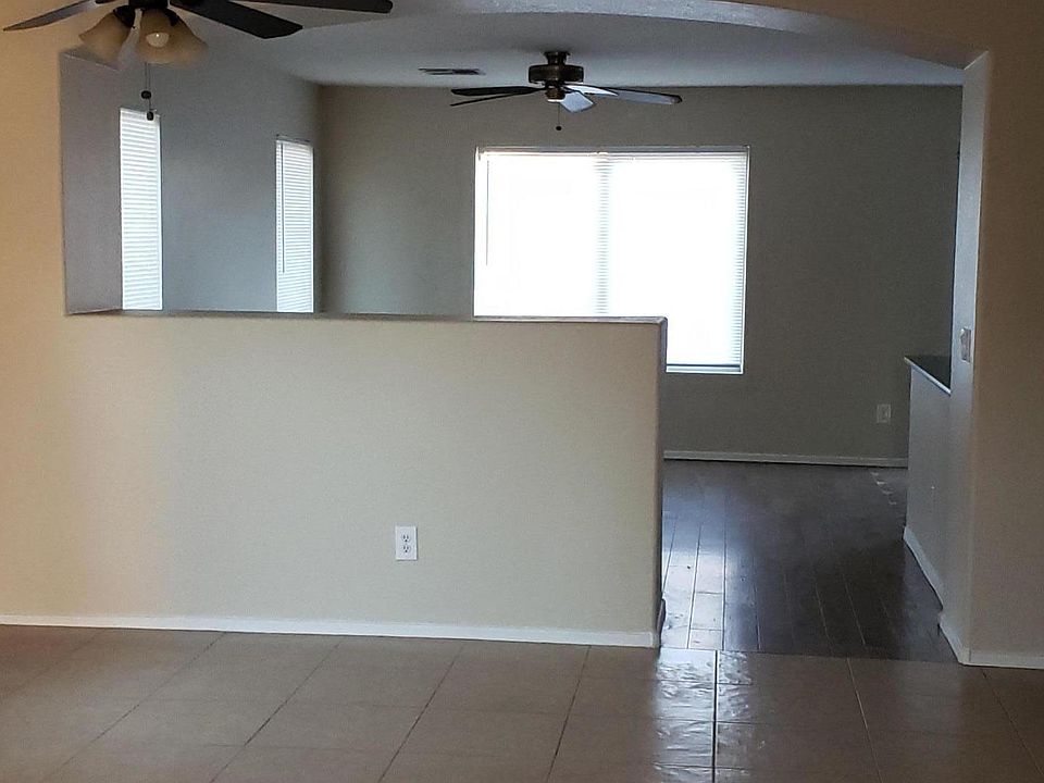 2nd image of 10378 W Amelia Ave