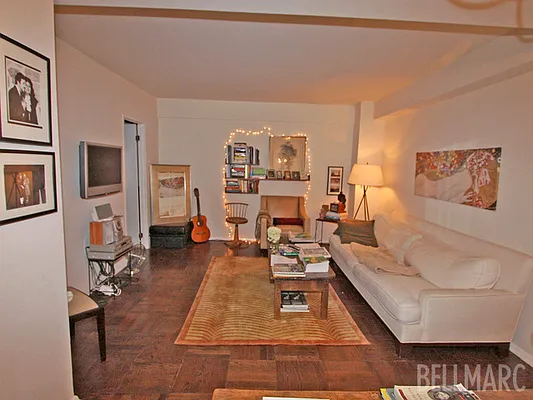 Sold by Bellmarc Realty | media 13