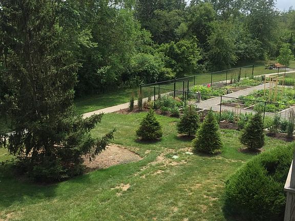 Balcony View/Community Garden