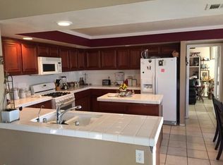 37207 57th St E, Palmdale, CA 93552