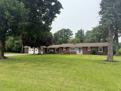 9040 W Lake Rd, Lake City, PA, 16423