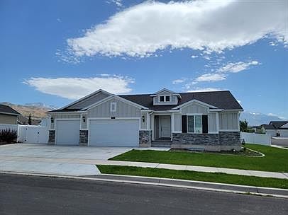 2nd image of 2716 N Circle C Way #C