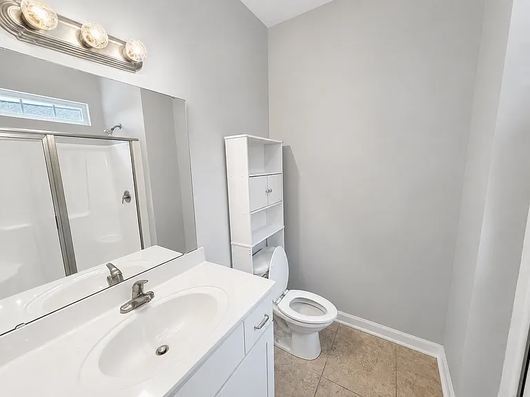 264 Archdale St — Photo 13