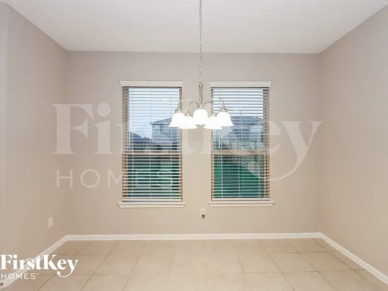 12907 Silverbank Run Dr — Photo 5