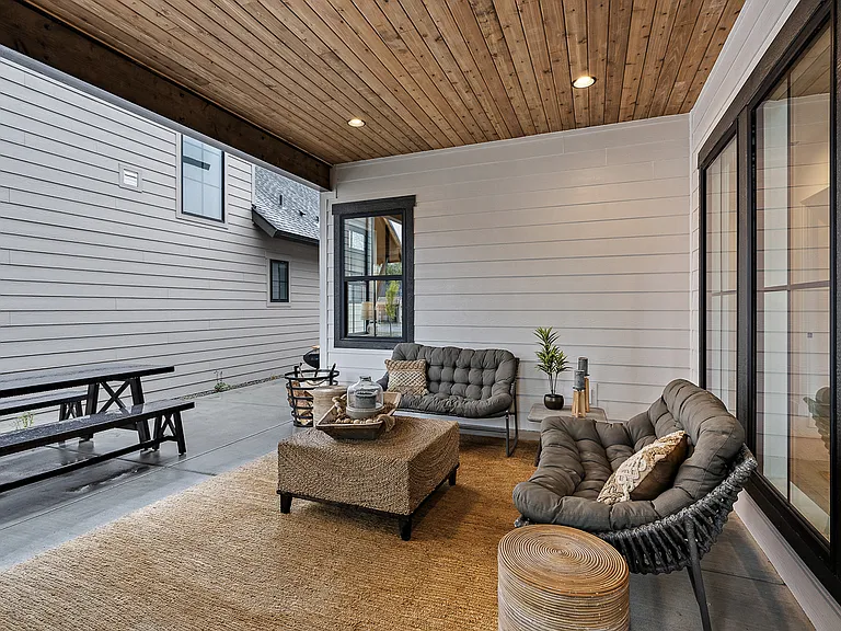 2526 W Rustic Forge St — Photo 37
