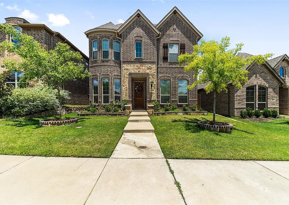 1st image of 3615 Adriana Ave