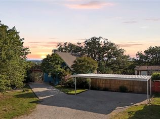 1400 Willow Dr, Canyon Lake, TX 78133