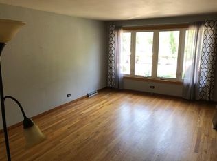 929 N La Grange Rd APT 1, La Grange Park, IL 60526