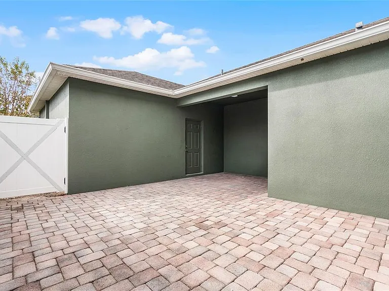 5440 New Independence Pkwy — Photo 28