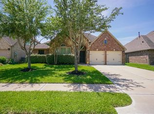 14110 Green Thicket Dr, Pearland, TX 77584