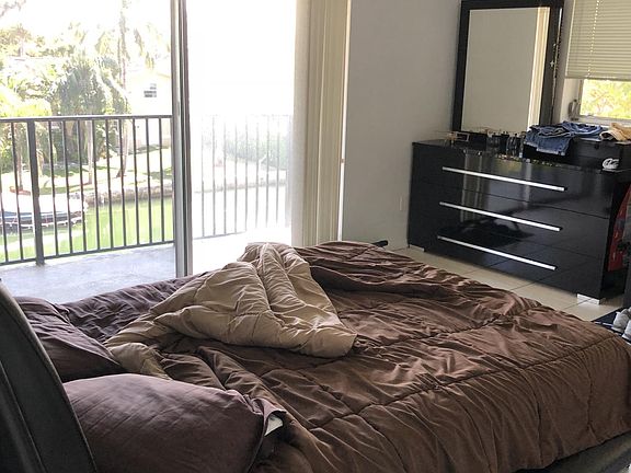 3rd image of 6855 E Edgewater Dr #2B