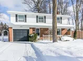 464 Hazel St, Waterloo, ON N2L3R1