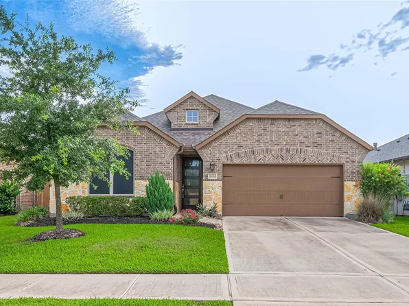 22092 Volante Dr, Spring, TX 77386