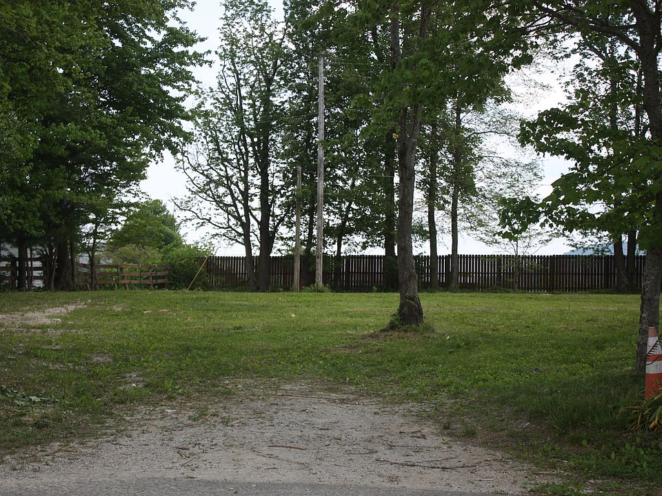 1st image of 62 Berley Wood Ct
