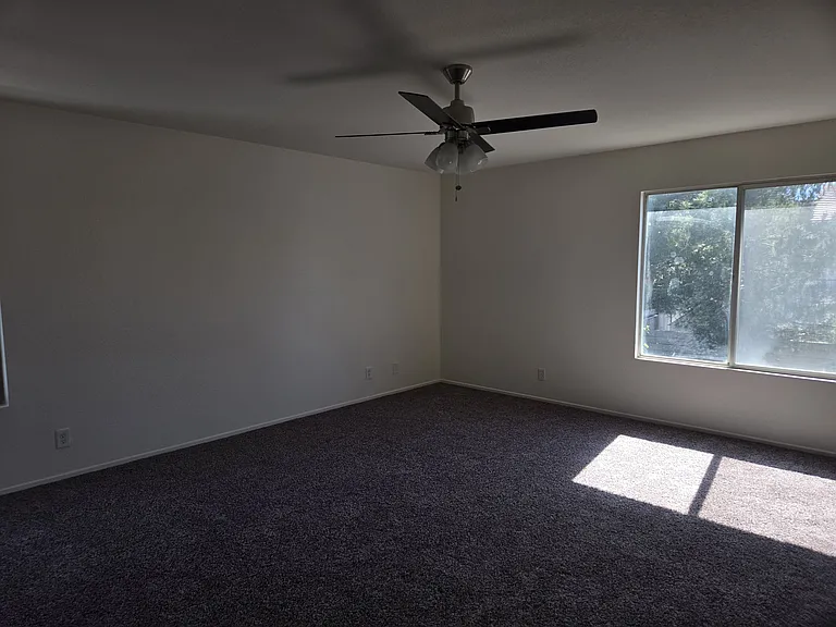 45439 Fairbanks Ave — Photo 11