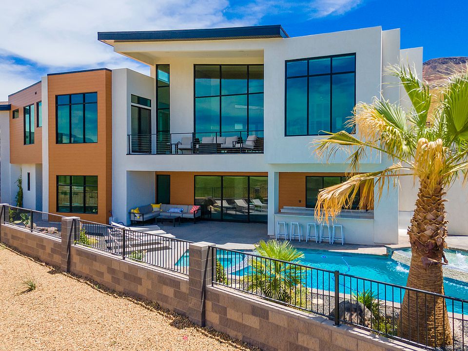 1st image of 3606 S Cypress Rd