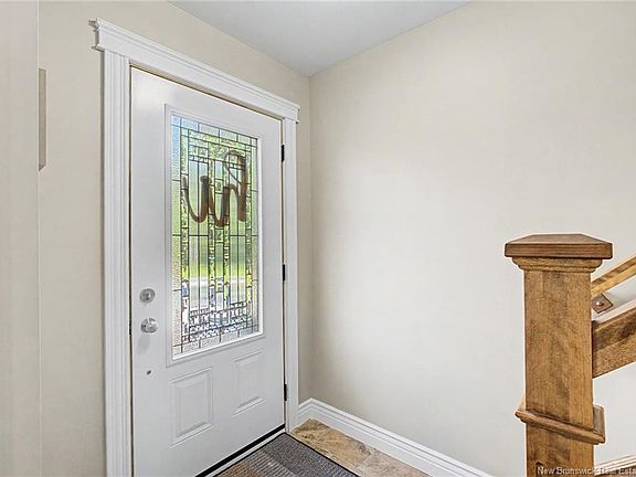 4th image of 202 James St