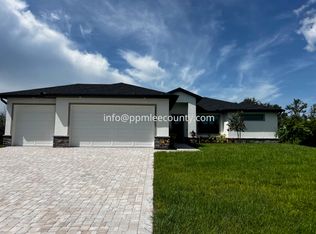 13382 Lansing Ave, Port Charlotte, FL 33981
