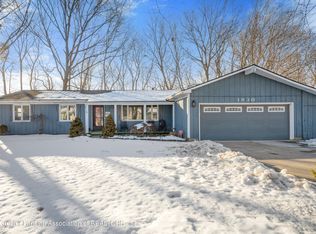 1930 Briarwood Dr, Lansing, MI 48917