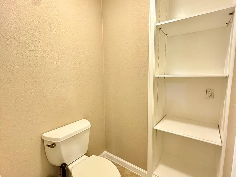 28922 Savannah Dr — Photo 14