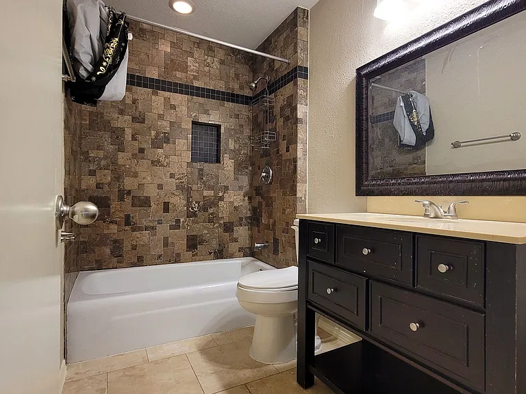 9832 Valley Meadow Ct #GATED COMMUNITY — Photo 11