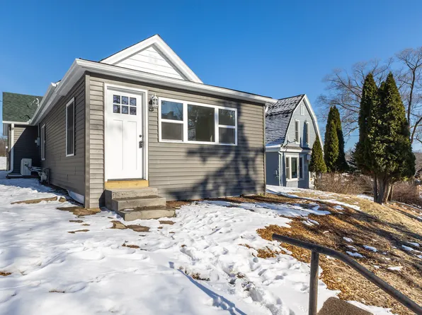 811 Franklin St, Galena, IL 61036