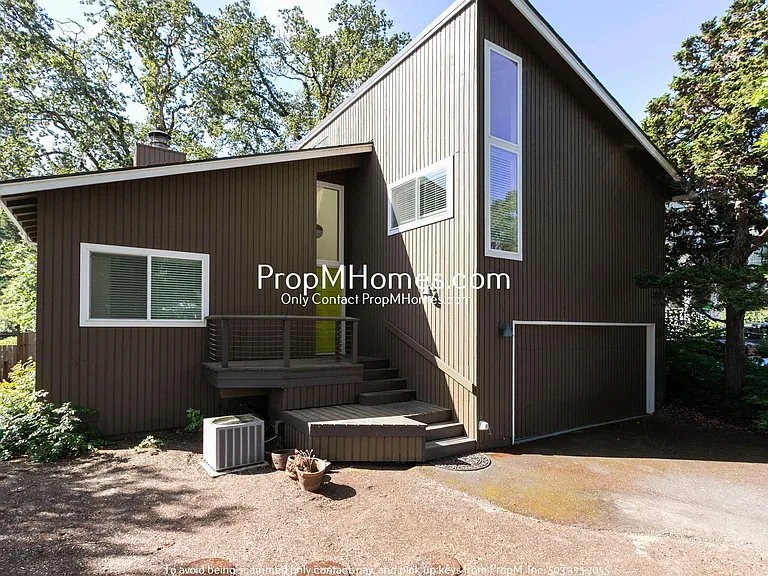 950 Lake Front Rd — Photo 1