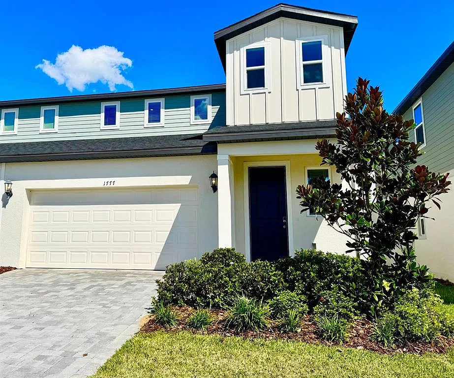 4 bed, 2.5 bath, 2054 sqft, $2,750 — Photo 1