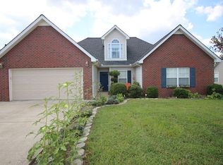 3211 Barksdale Cir, La Vergne, TN 37086