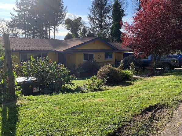 15780 Pelican Bay Dr