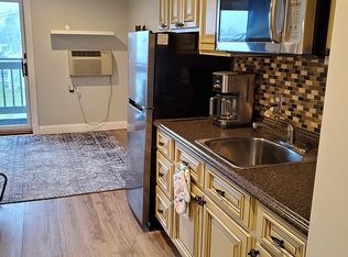 550 Winnacunnet Rd UNIT 212, Hampton, NH 03842