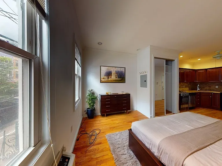 607 Adams St #1 — Photo 7