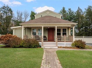 3 W Prospect St, Smithfield, RI 02828