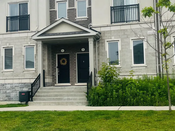 1040 Elton Way #5, Whitby, ON L1N 0L3