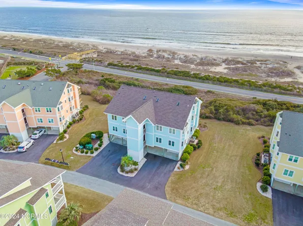 61 Foxfire Lane, Caswell Beach, NC 28465