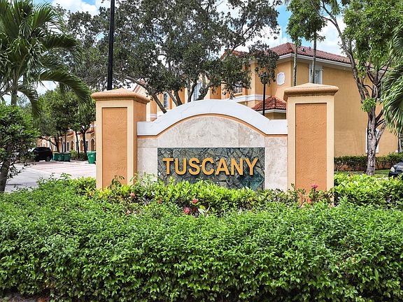 2nd image of 7909 N Tuscany Court #7909