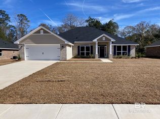 22810 Ridgewood Dr, Robertsdale, AL 36567