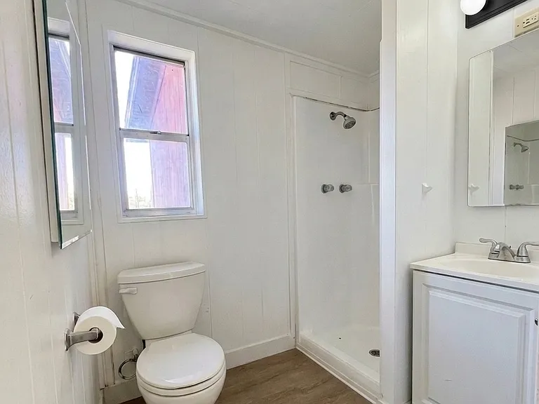 125 N Phillips St #1 — Photo 6