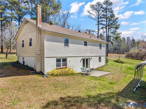 5th image of 6434 W River Rd