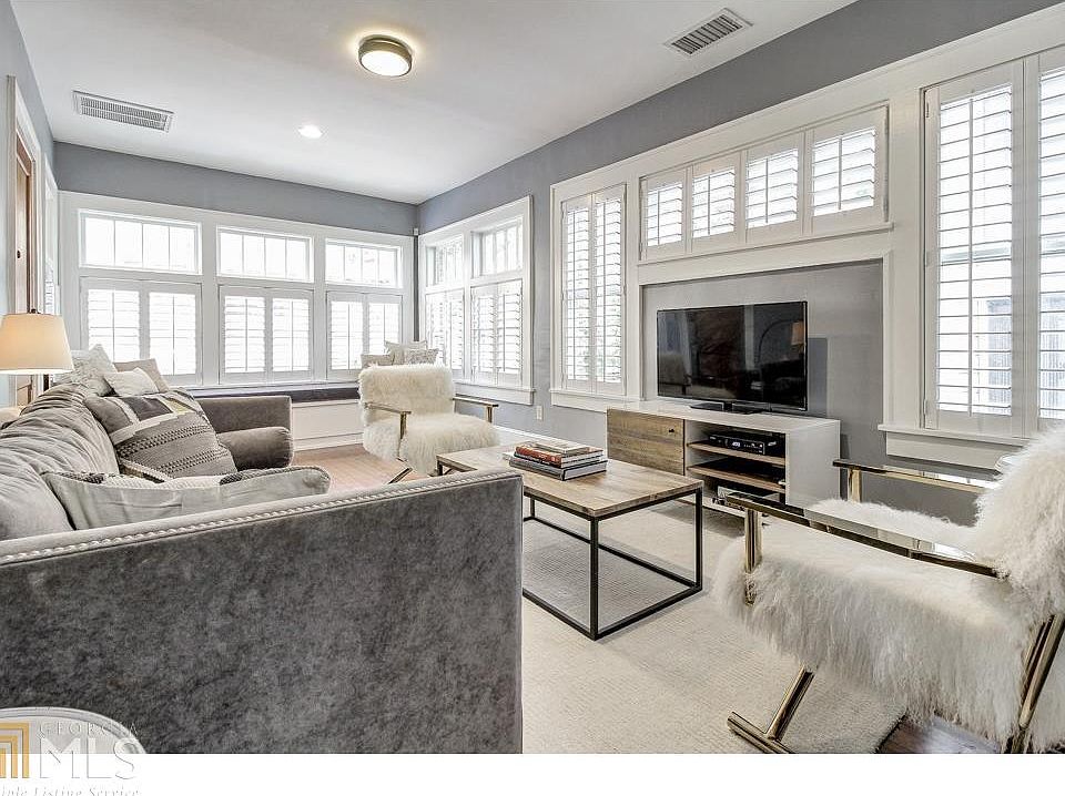 1st image of 653 N Highland Ave NE APT 10