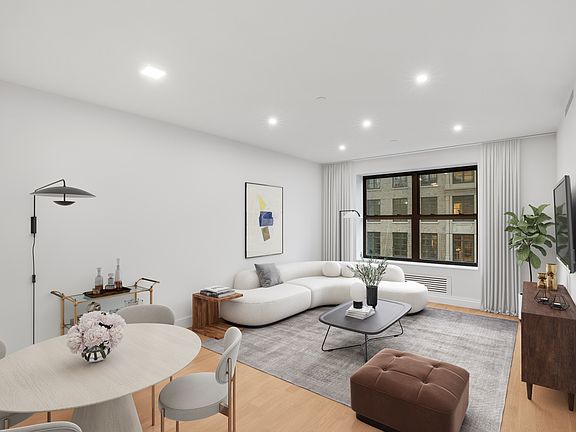 3rd image of 1104 Lexington Ave #5D2