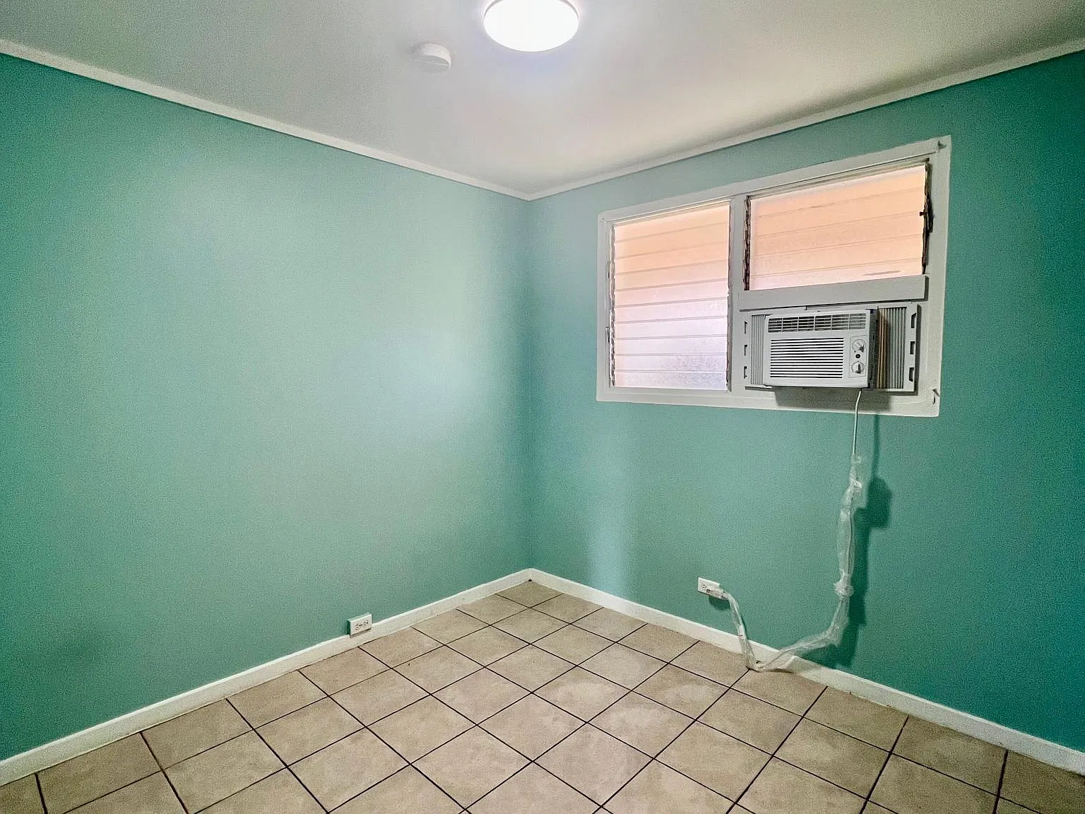 2 bed, 680 sqft, $1,990 — Photo 4