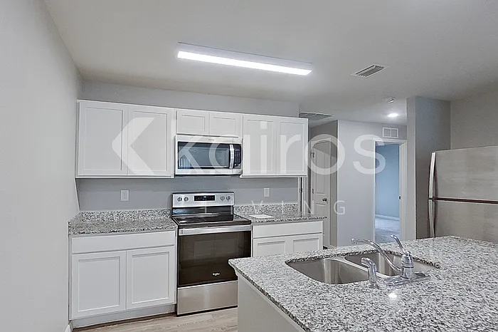 9141 Aegean Cir — Photo 6
