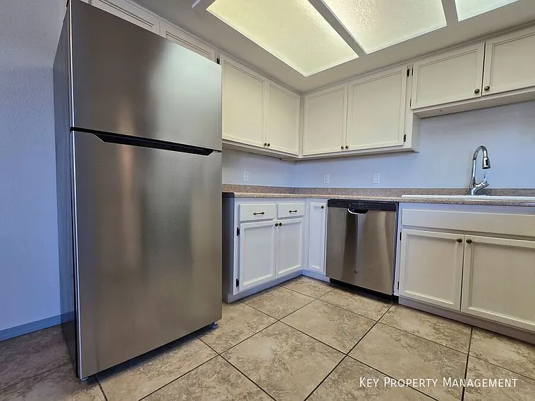 3720 Snorkel Cir #2 — Photo 6