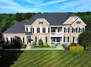 16545 Levade Dr, Leesburg, VA 20176