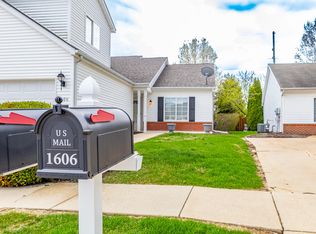 1606 Geranium Cir, Valparaiso, IN